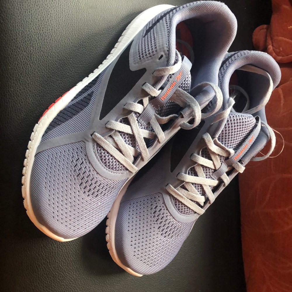 Women’s shoes